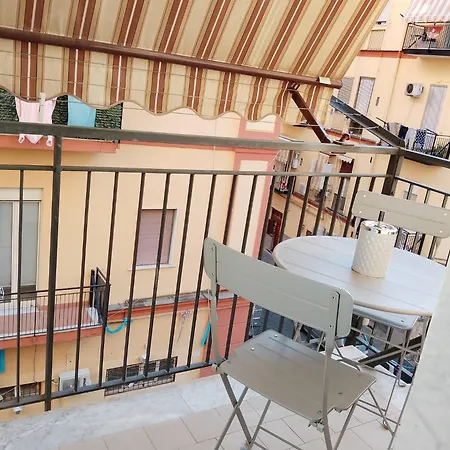 Apartment Mary House Centro